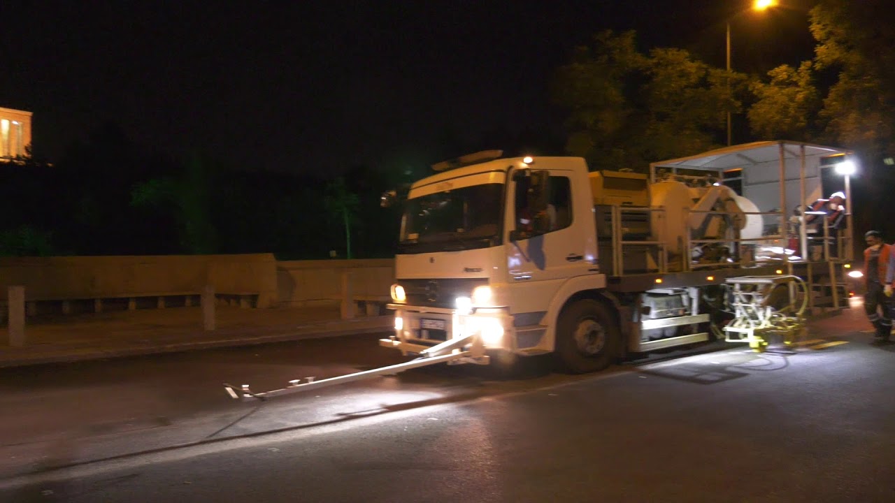 BÜYÜKŞEHİR BELEDİYESİ GENÇLİK CADDESİ YOL ÇİZİM ÇALIŞMALARI