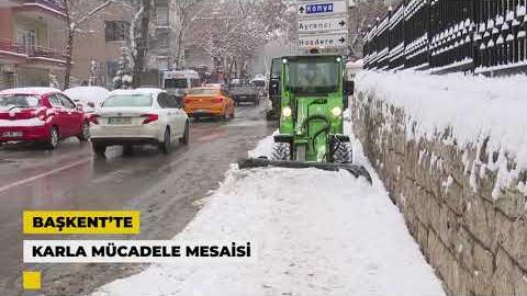 Tuzlama çalışmalarımız sürerken, kaldırımdan yaya yollarına kadar her noktada da işbaşındayız.